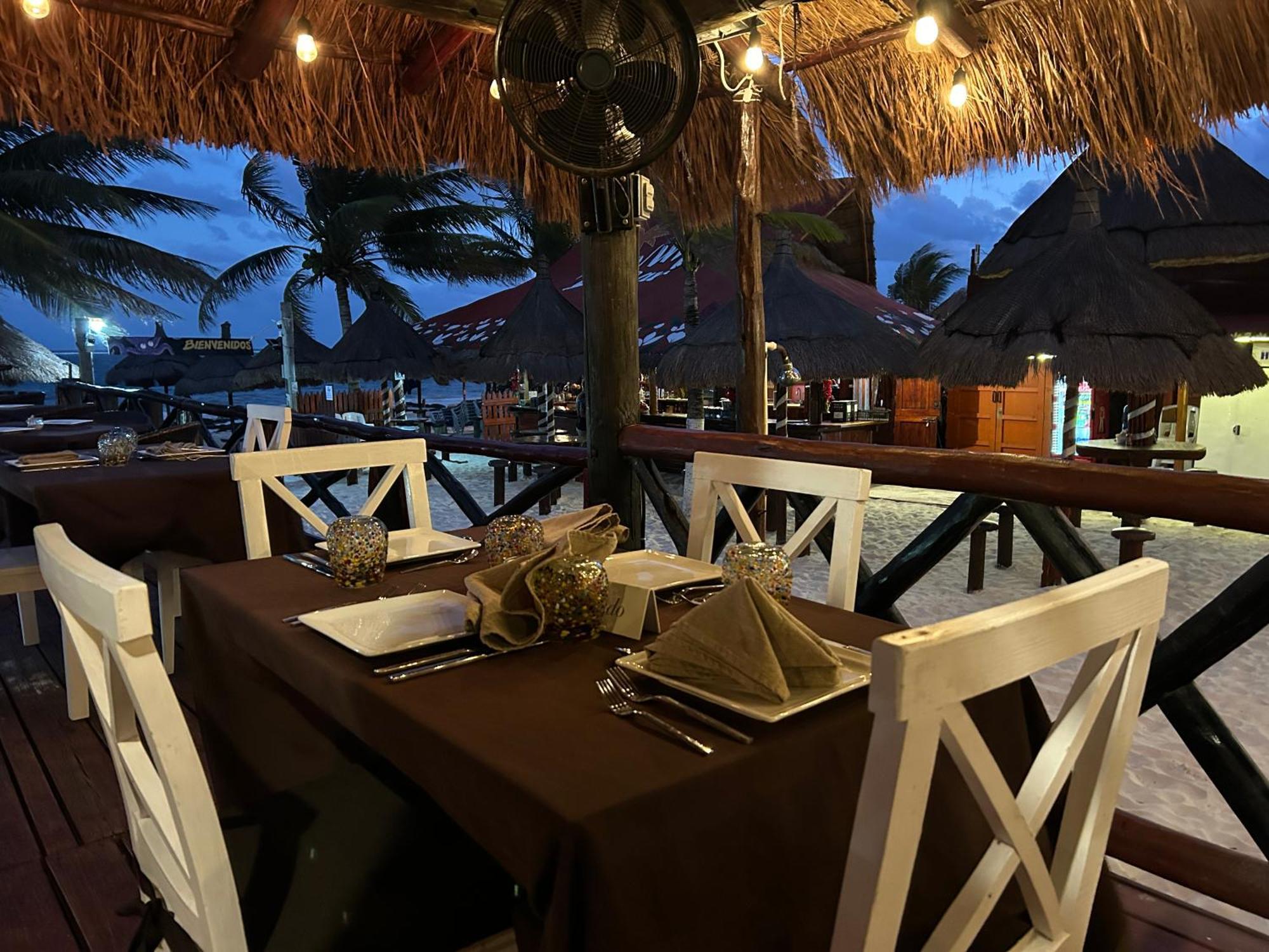 The Diving Lodge Downtown Puerto Morelos Exterior foto